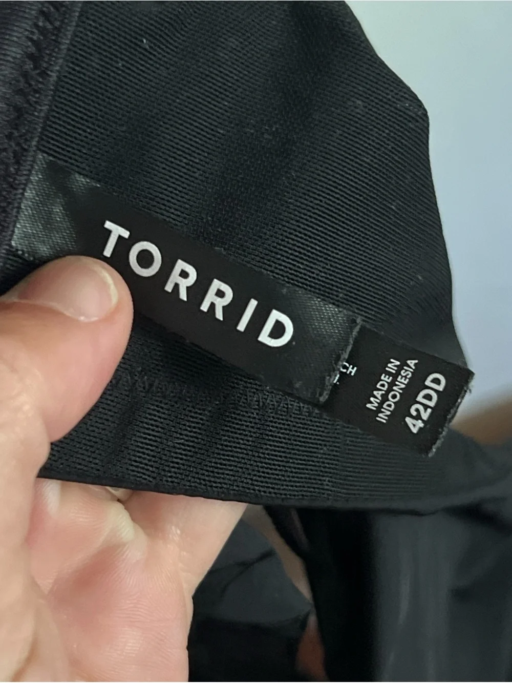 Torrid Perfect Coverage Lightly Lined Smooth T-Shirt Bra 42DD Black Classic